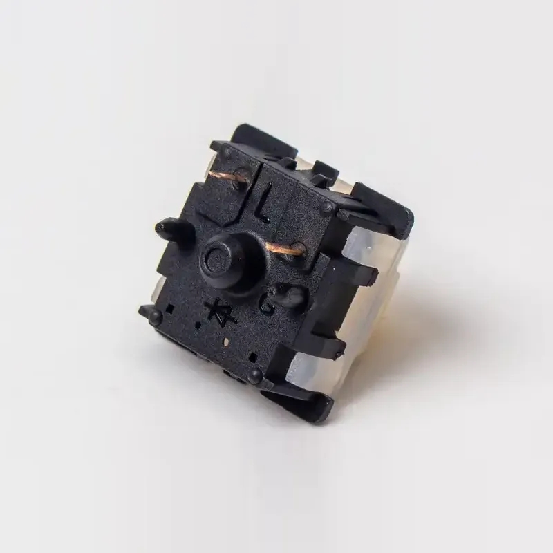Gateron Milky Top Noir Astrono - Pc Gaming Yellow avis et prix